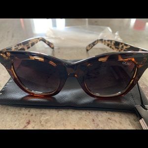 NWT Quay AfterHours Sunglasses TrtBrn/BrnFd w/case